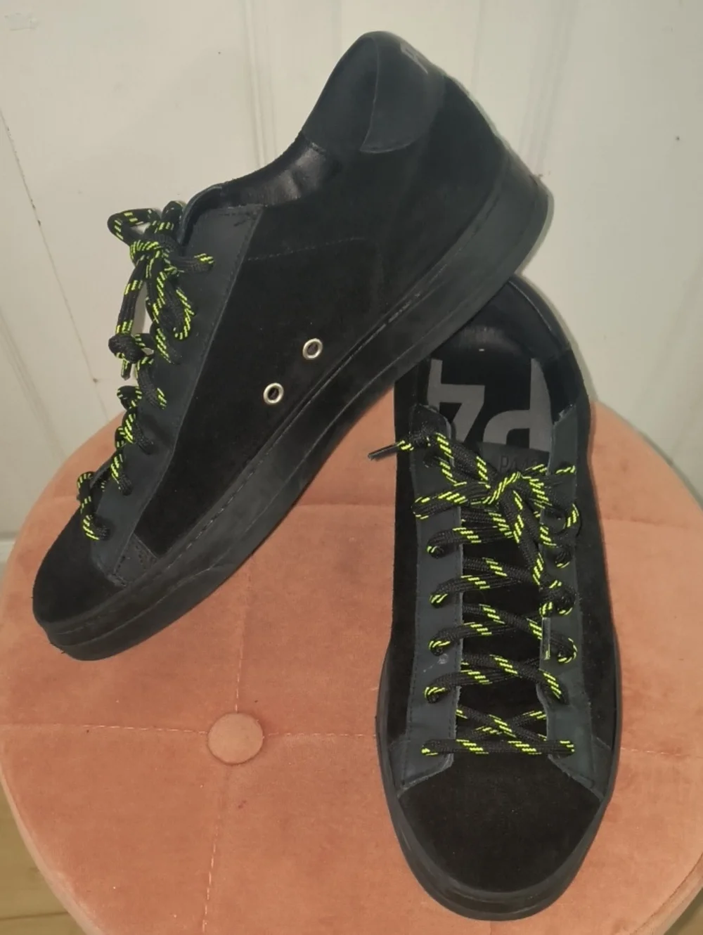 P448 John Suede Sneakers Size 9 Women's